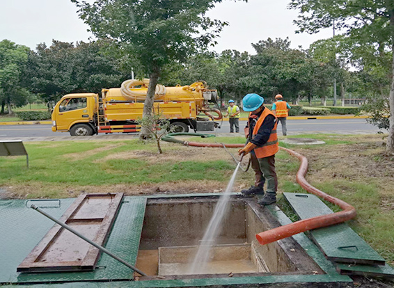 寮步镇化油池清理